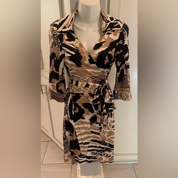 Diane von Furstenberg Fall Abstract Jersey Silk Julian Wrap Dress Small S 6 - Picture 4 of 7